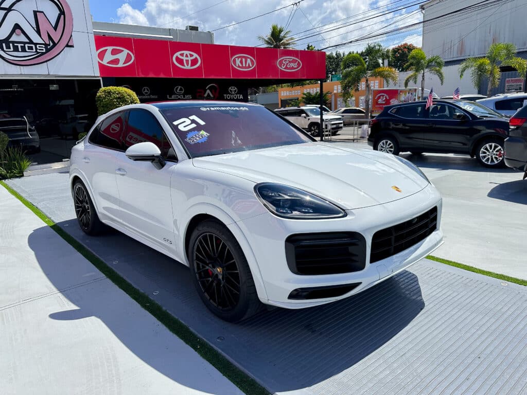 Porsche Cayenne GTS 2021
